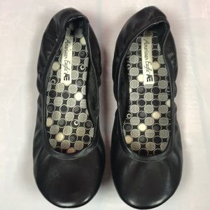 American Eagle Black Ballet Flats size 8